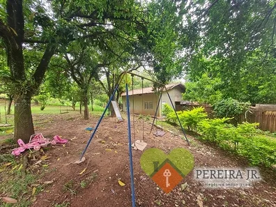 Fazenda / Sítio / Chácara com 4 Quartos à venda, 450m² no Colinas do Piracicaba (Ártemis), Piracicaba