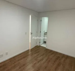 Apartamento com 3 Quartos para alugar, 76m² no Jardim Tupanci, Barueri