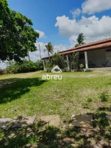 Fazenda / Sítio / Chácara com 2 Quartos à venda, 200m² no , Taipu