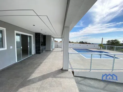 Fazenda / Sítio / Chácara com 3 Quartos à venda, 300m² no , Mairinque