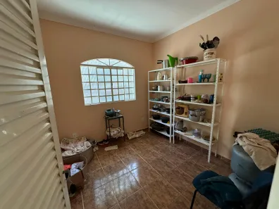 Fazenda / Sítio / Chácara com 3 Quartos à venda, 20000m² no , Brasília