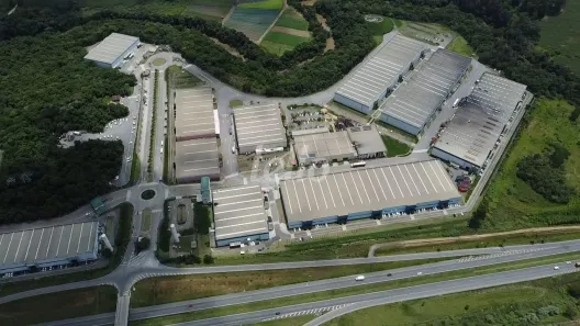 Prédio Inteiro para alugar, 1527m² no Vila Salles, Atibaia