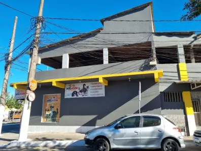 Loja / Salão / Ponto Comercial para alugar, 90m² no Sol e Mar, Macaé