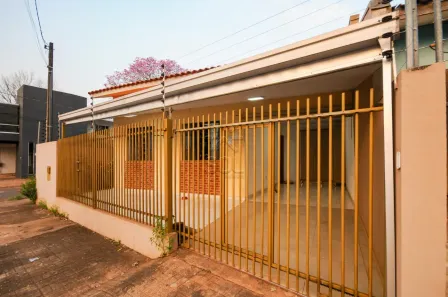 Casa com 3 Quartos à venda, 64m² no Ipê, Foz do Iguaçu