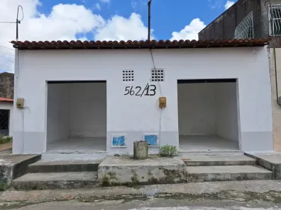 Loja / Salão / Ponto Comercial para alugar, 35m² no Pajuçara, Maracanaú