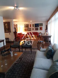 Sobrado com 6 Quartos para venda ou aluguel, 750m² no Jardim Guedala, São Paulo