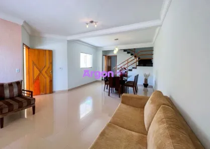 Sobrado com 4 Quartos à venda, 220m² no Jardim Atlântico, Goiânia
