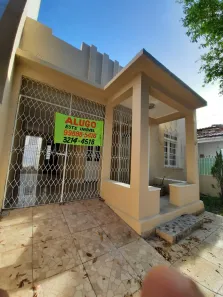 Casa com 4 Quartos para alugar, 182m² no São José, Aracaju