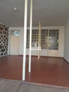 Casa Comercial com 5 Quartos para alugar, 150m² no Centro, Sete Lagoas