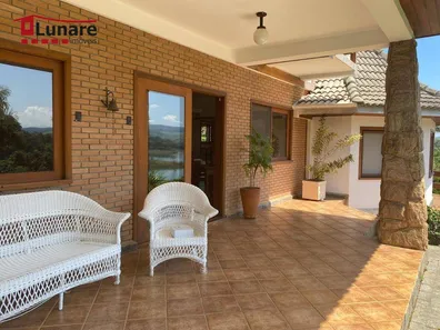Sobrado com 4 Quartos à venda, 700m² no Centro, Igaratá