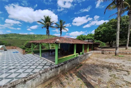 Fazenda / Sítio / Chácara com 4 Quartos à venda, 37358m² no Terra Vermelha, Agrestina