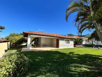 Casa de Condomínio com 3 Quartos à venda, 250m² no Setor de Mansões do Lago Norte, Brasília