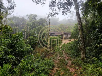 Fazenda / Sítio / Chácara com 3 Quartos à venda, 10000m² no Centro, Embu-Guaçu