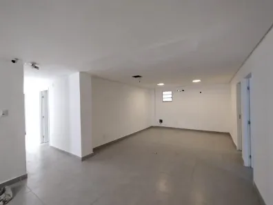 Casa Comercial com 16 Quartos para alugar, 524m² no Centro, Nova Iguaçu