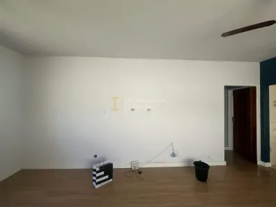 Casa com 3 Quartos à venda, 360m² no Vila Capri, Araruama