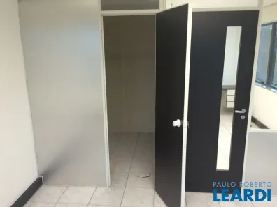 Loja / Salão / Ponto Comercial à venda, 38m² no Alphaville, Santana de Parnaíba