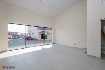 Loja / Salão / Ponto Comercial para alugar, 35m² no Guaraituba, Colombo