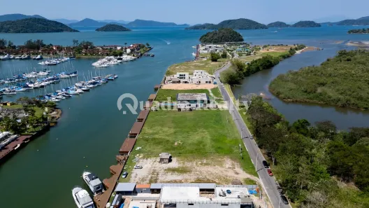 Terreno / Lote / Condomínio à venda, 688m² no Bracuí (Cunhambebe), Angra dos Reis