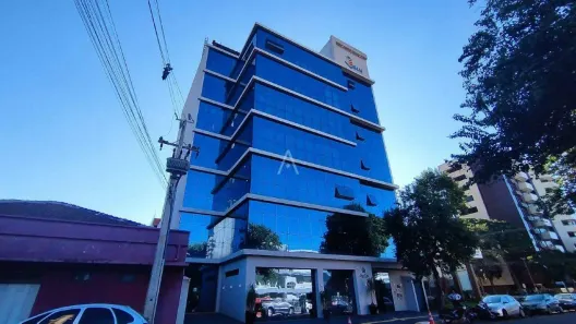Conjunto Comercial / Sala para alugar, 58m² no Centro, Toledo