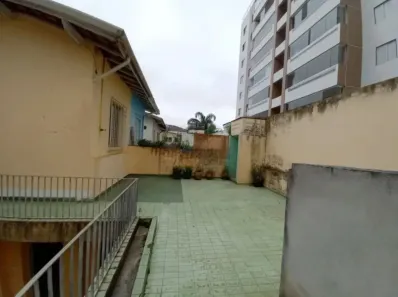 Casa com 3 Quartos à venda, 150m² no Vila Gumercindo, São Paulo
