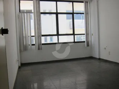 Andar / Laje corporativa à venda, 24m² no Icaraí, Niterói
