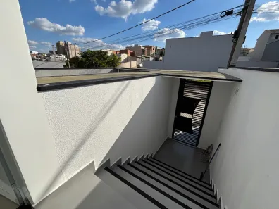 Sobrado com 3 Quartos à venda, 177m² no Laranjeiras, Caieiras