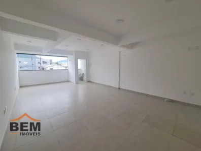 Conjunto Comercial / Sala para alugar, 40m² no Monte Alegre, Camboriú
