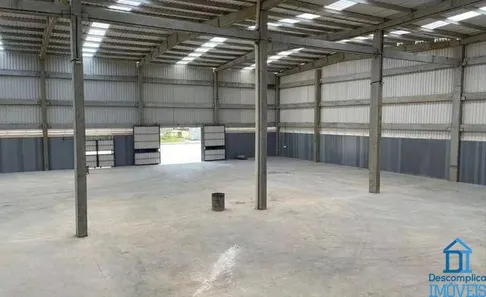 Galpão / Depósito / Armazém com 2 Quartos para alugar, 3600m² no Frexeiras, Escada