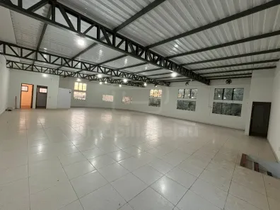 Loja / Salão / Ponto Comercial para alugar, 250m² no Chácara Braz Miraglia, Jaú