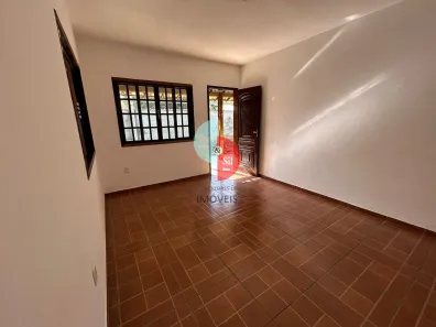 Casa com 2 Quartos para alugar, 10m² no Quinta Mariana, Guapimirim