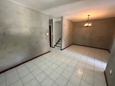 Casa de Vila com 4 Quartos à venda, 140m² no Stella Maris, Salvador