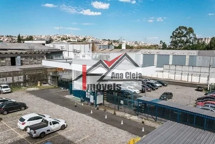 Galpão / Depósito / Armazém à venda, 700m² no Vila Sul Americana, Carapicuíba