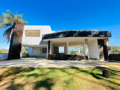 Casa de Condomínio com 3 Quartos à venda, 400m² no , Confins