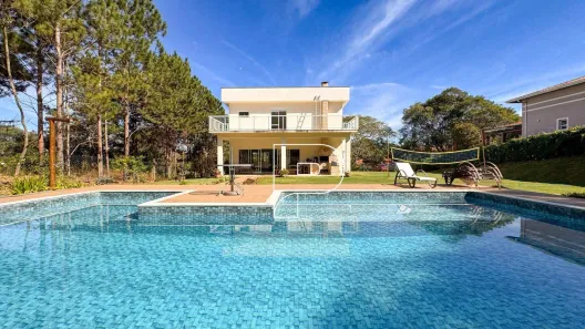Casa de Condomínio com 4 Quartos para venda ou aluguel, 295m² no Jardim Guaçu, São Roque