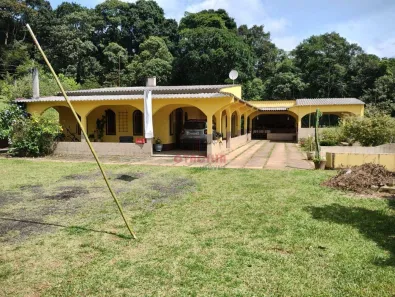 Fazenda / Sítio / Chácara com 3 Quartos à venda, 400m² no Taquacetuba, São Bernardo do Campo