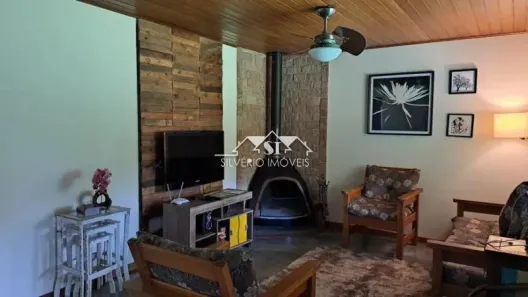 Fazenda / Sítio / Chácara com 4 Quartos à venda, 185m² no Paty do Alferes, Paty do Alferes