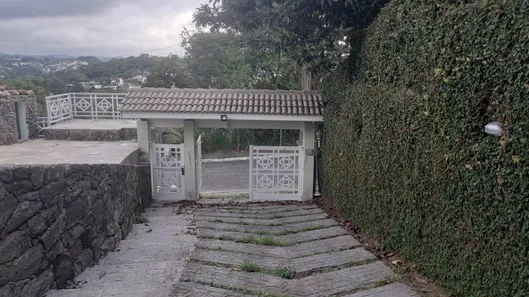 Casa de Condomínio com 3 Quartos para venda ou aluguel, 300m² no Jardim do Golf I, Jandira