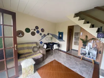 Casa com 2 Quartos à venda, 70m² no Alto da Serra, Petrópolis