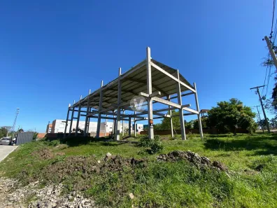 Galpão / Depósito / Armazém para venda ou aluguel, 480m² no Diácono João Luiz Pozzobon, Santa Maria