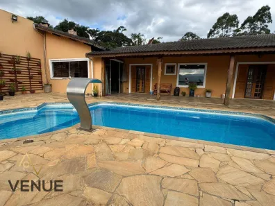 Fazenda / Sítio / Chácara com 3 Quartos à venda, 650m² no Arujá Centro Residencial, Arujá