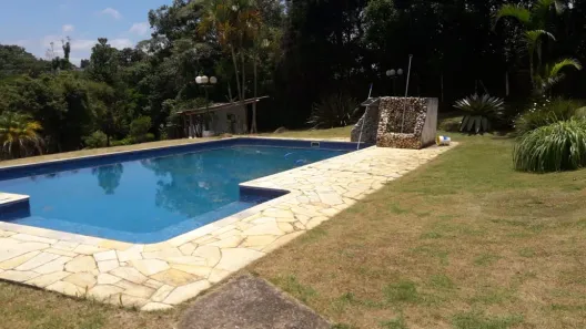 Fazenda / Sítio / Chácara com 3 Quartos para venda ou aluguel, 170m² no Cocuera, Mogi das Cruzes