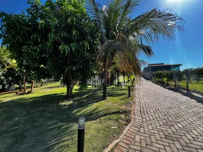 Fazenda / Sítio / Chácara com 3 Quartos à venda, 525m² no Gleba Fazenda Floresta, Alvorada do Sul