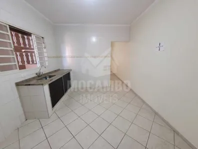 Casa com 2 Quartos para alugar, 70m² no Jardim México, Itatiba