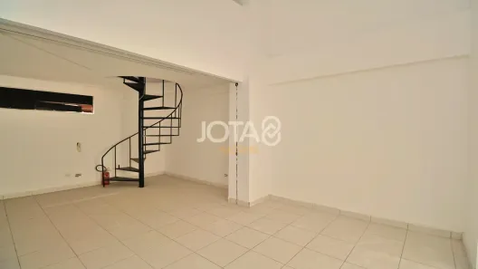 Conjunto Comercial / Sala para alugar, 56m² no Centro, Curitiba