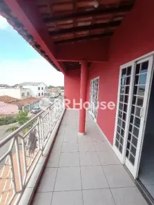 Prédio Inteiro com 6 Quartos à venda, 230m² no Samambaia Sul, Brasília
