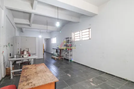Loja / Salão / Ponto Comercial à venda, 101m² no Ipiranga, Divinópolis