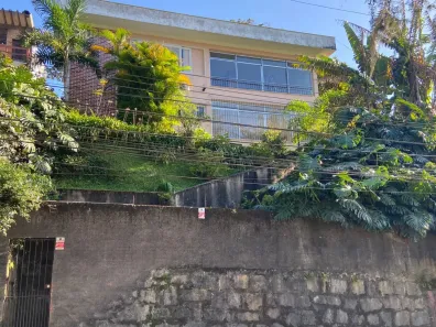 Casa com 4 Quartos para alugar, 400m² no Independência, Petrópolis