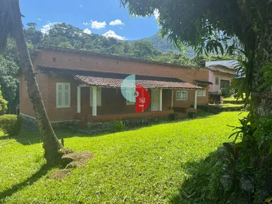 Fazenda / Sítio / Chácara com 6 Quartos à venda, 200m² no Corujas, Guapimirim
