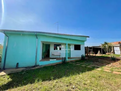 Fazenda / Sítio / Chácara com 3 Quartos à venda, 196m² no Jardim São Carlos, Rio das Pedras