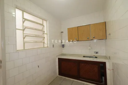 Casa de Condomínio com 2 Quartos para alugar, 60m² no Corta Vento, Teresópolis